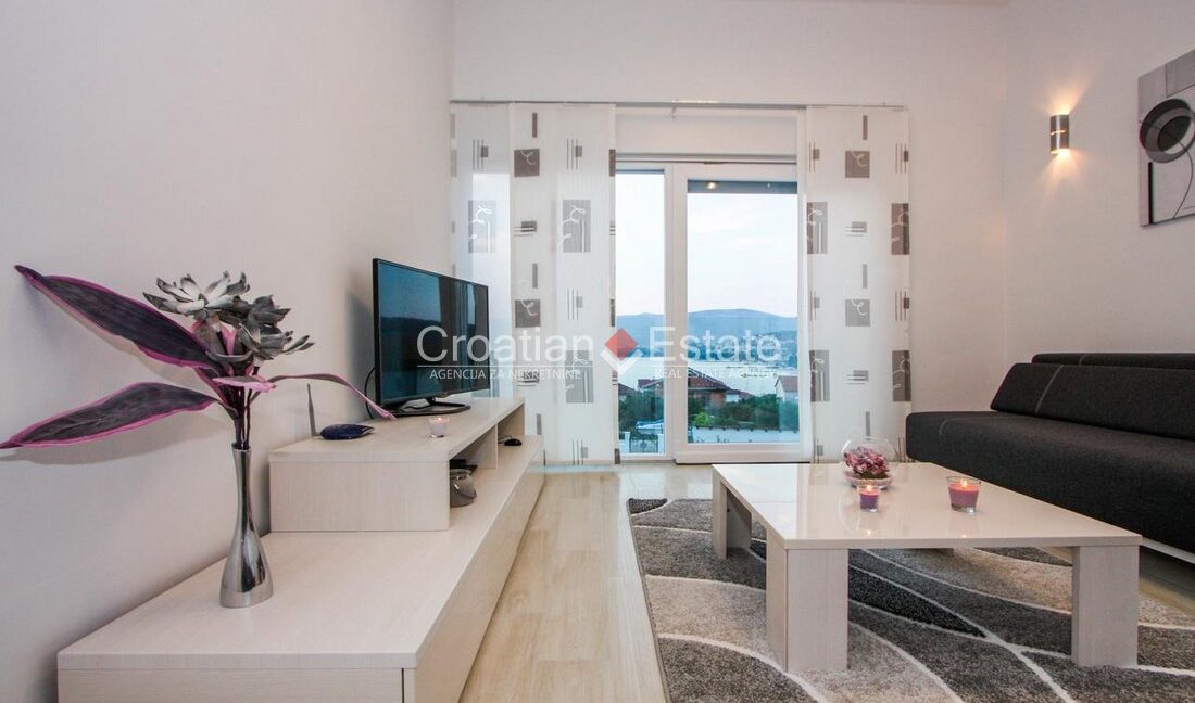 croatia-ciovo-villa-sea-view-pool-sale(104)