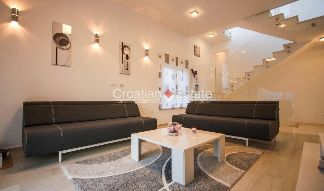 croatia-ciovo-villa-sea-view-pool-sale(106)