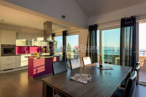 croatia-ciovo-villa-sea-view-pool-sale(109)