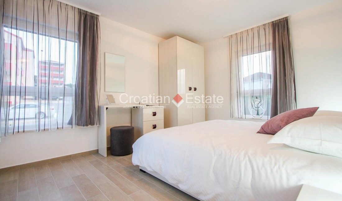 croatia-ciovo-villa-sea-view-pool-sale(113)