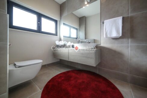 croatia-ciovo-villa-sea-view-pool-sale(115)