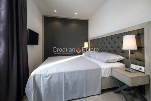croatia-ciovo-villa-sea-view-pool-sale(119)
