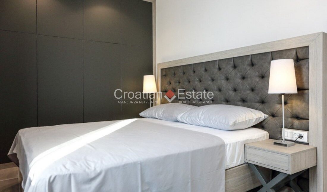 croatia-ciovo-villa-sea-view-pool-sale(120)