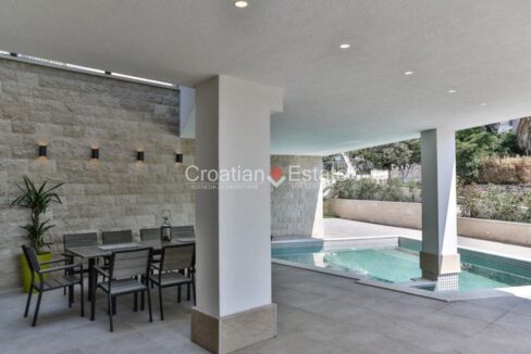 croatia-ciovo-villa-sea-view-pool-sale(131)