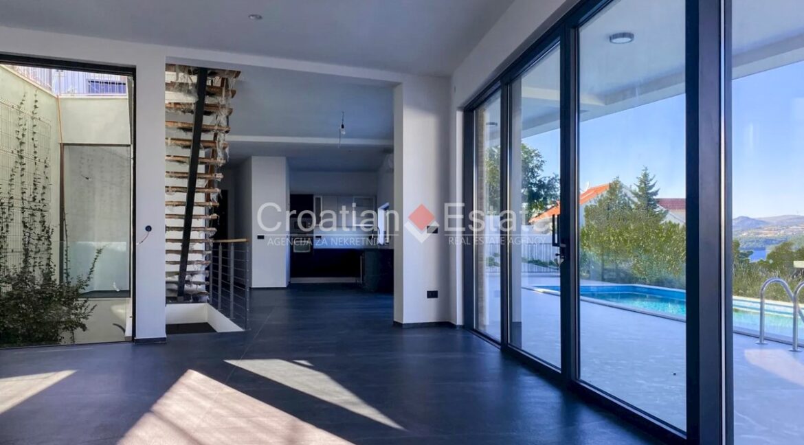 croatia-ciovo-villa-second-row-pool-sale(108)