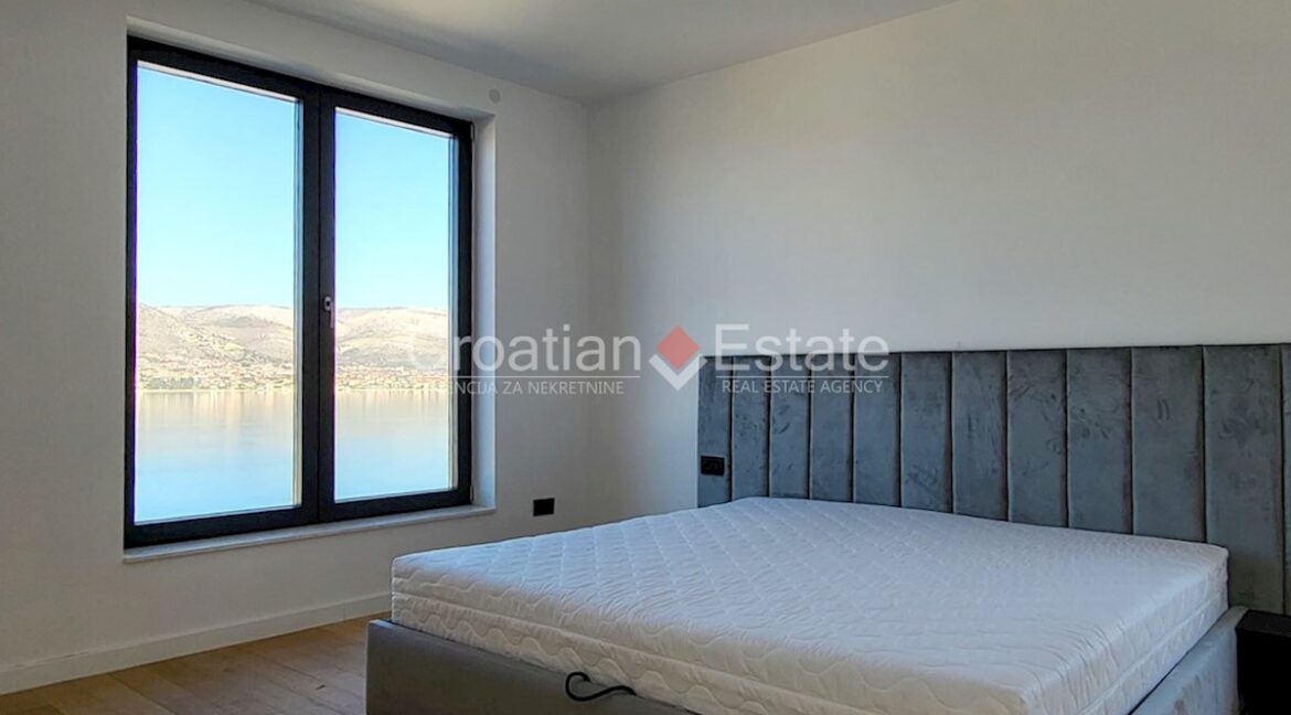 croatia-ciovo-villa-second-row-pool-sale(114)
