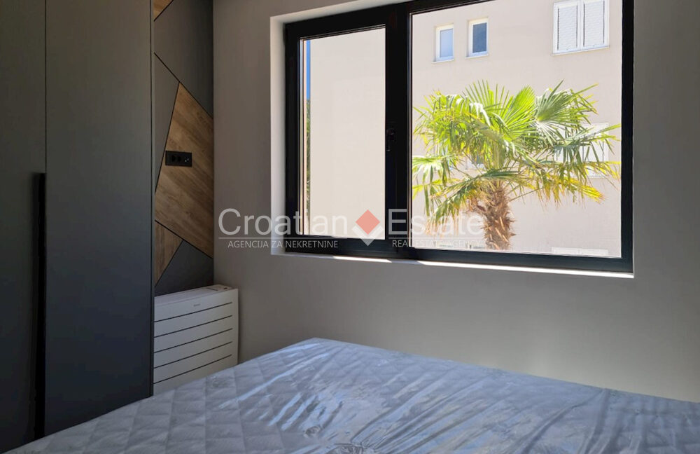 croatia-ciovo-villa-second-row-sea-view-pool-sale(106)