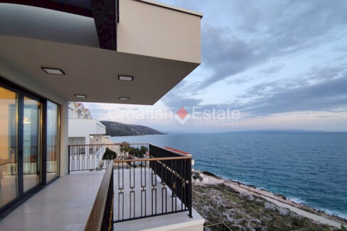 croatia-ciovo-villa-second-row-sea-view-pool-sale(117)