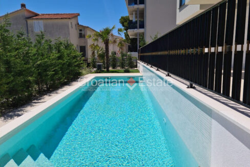 croatia-ciovo-villa-second-row-sea-view-pool-sale(119)