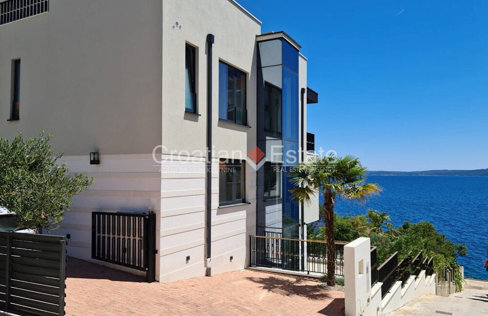 croatia-ciovo-villa-second-row-sea-view-pool-sale(125)