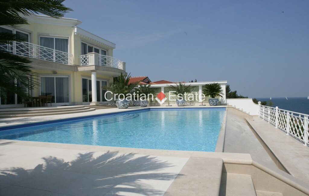 croatia-istria-luxury-villa-seafront-sea-view-pool-sale(102)