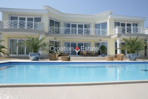 croatia-istria-luxury-villa-seafront-sea-view-pool-sale(104)