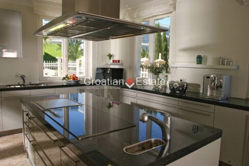 croatia-istria-luxury-villa-seafront-sea-view-pool-sale(105)