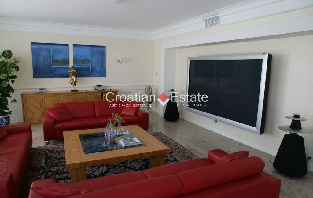 croatia-istria-luxury-villa-seafront-sea-view-pool-sale(108)