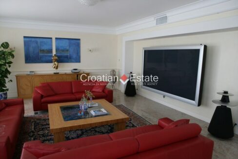 croatia-istria-luxury-villa-seafront-sea-view-pool-sale(108)