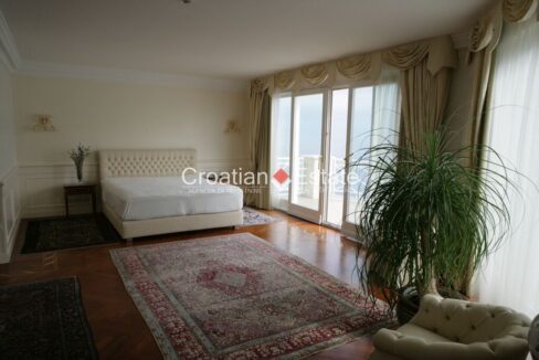 croatia-istria-luxury-villa-seafront-sea-view-pool-sale(110)
