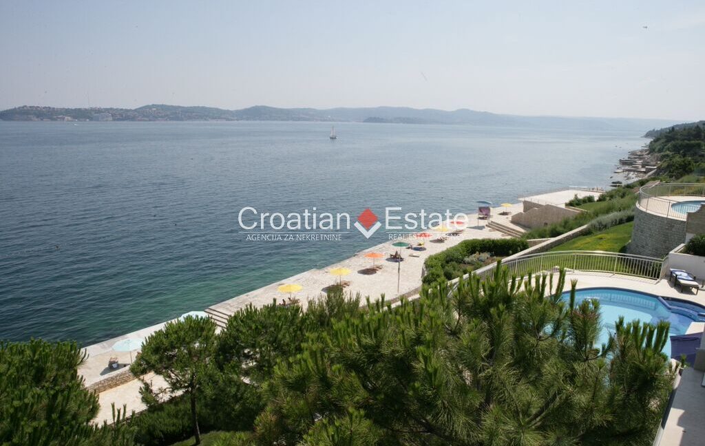 croatia-istria-luxury-villa-seafront-sea-view-pool-sale(120)