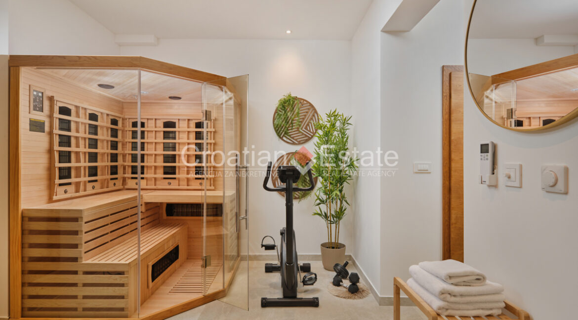 croatia-kastel-novi-house-seafront-renovated-sea-view-wellness-sale(109)