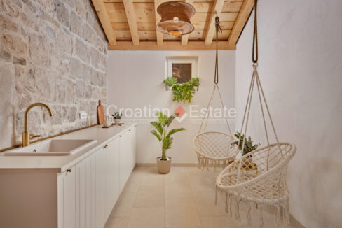 croatia-kastel-novi-house-seafront-renovated-sea-view-wellness-sale(109)