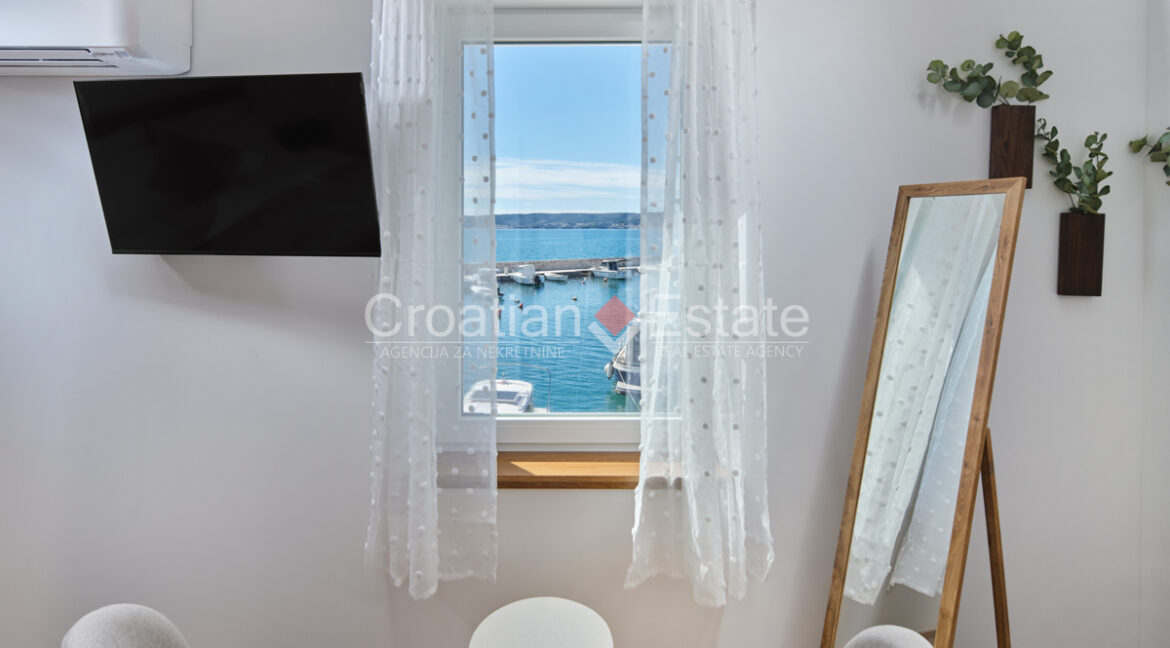 croatia-kastel-novi-house-seafront-renovated-sea-view-wellness-sale(120)