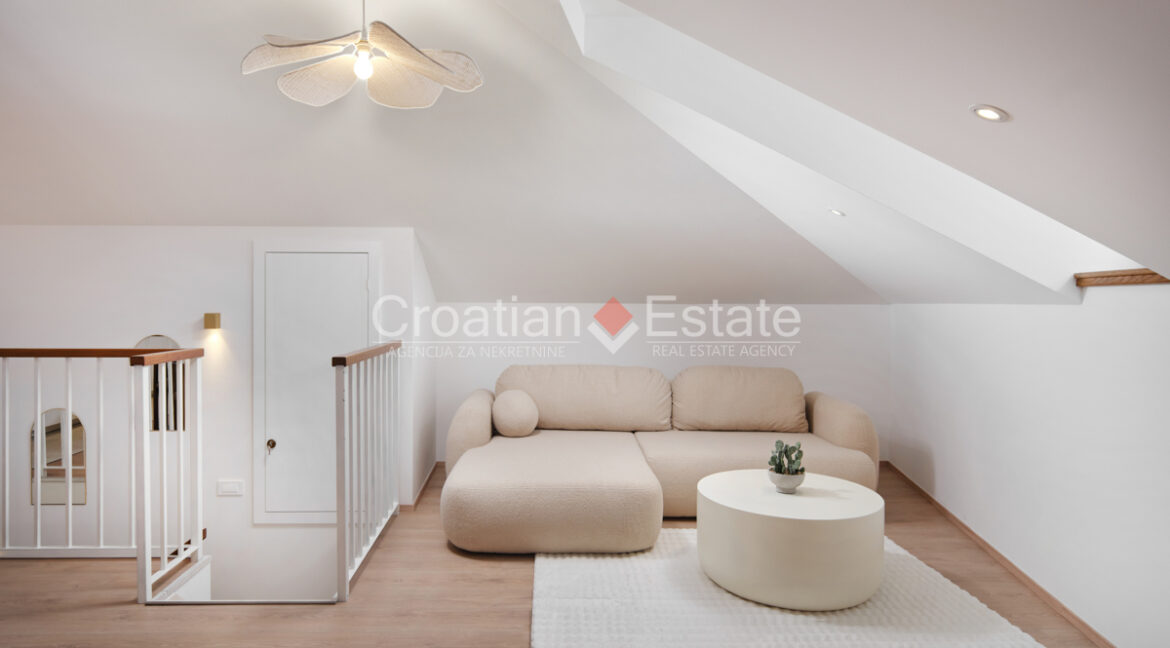 croatia-kastel-novi-house-seafront-renovated-sea-view-wellness-sale(134)