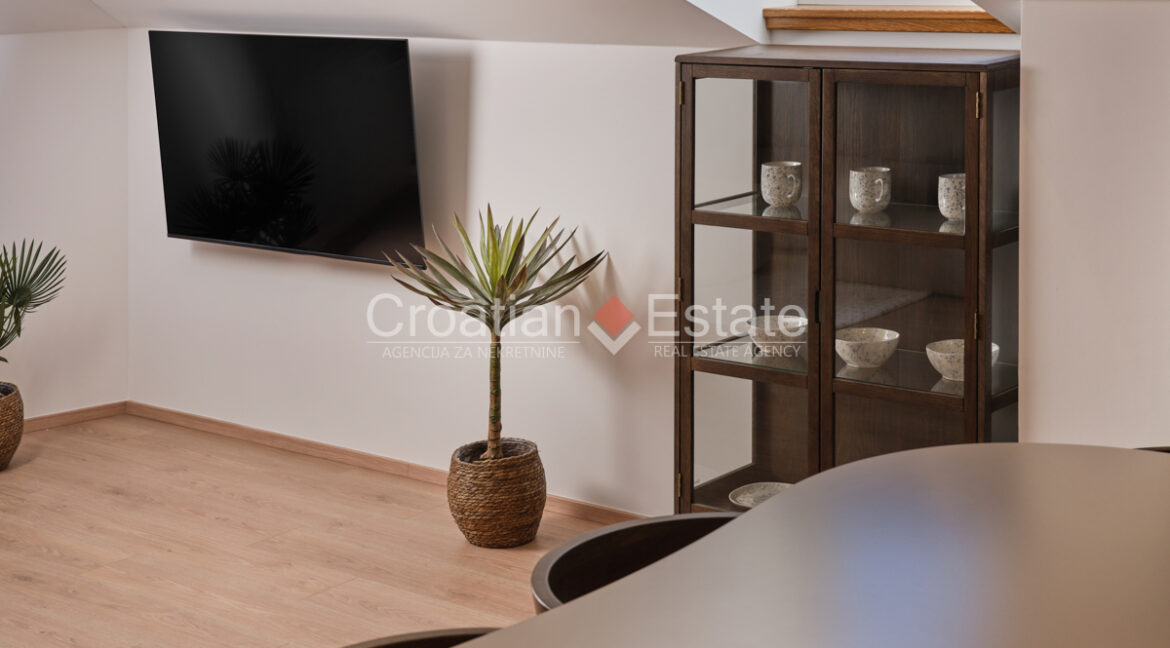 croatia-kastel-novi-house-seafront-renovated-sea-view-wellness-sale(140)
