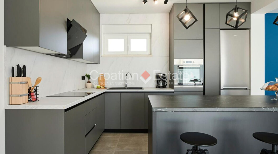croatia-kastela-villa-pool-summer-kitchen-sale(107)