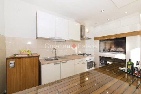 croatia-kastela-villa-sea-view-pool-barbecue-sale(107)