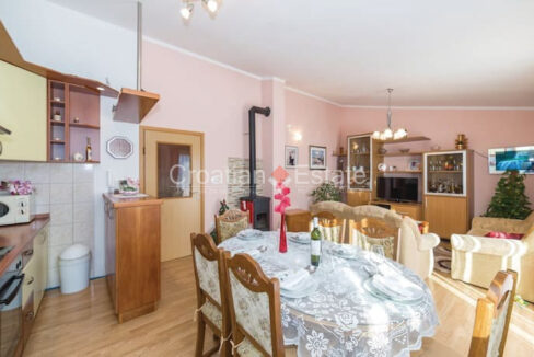 croatia-kastela-villa-sea-view-pool-barbecue-sale(109)