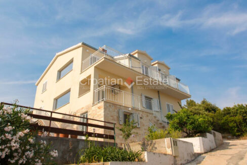 croatia-korcula-house-sea-view-garage-parking-sale(104)