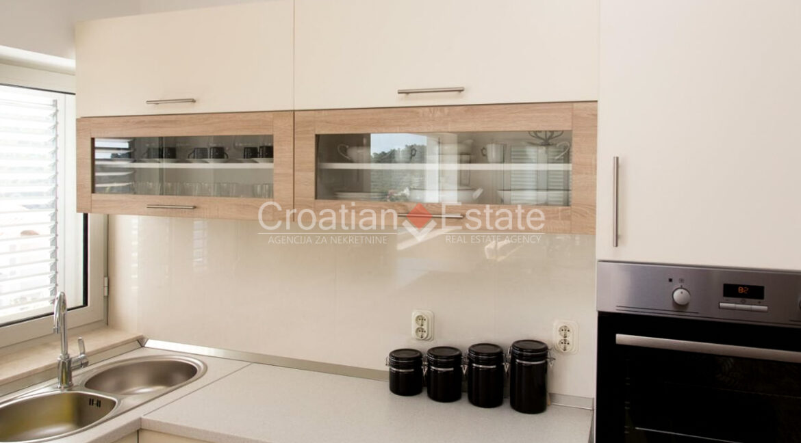 croatia-korcula-house-sea-view-garage-parking-sale(108)