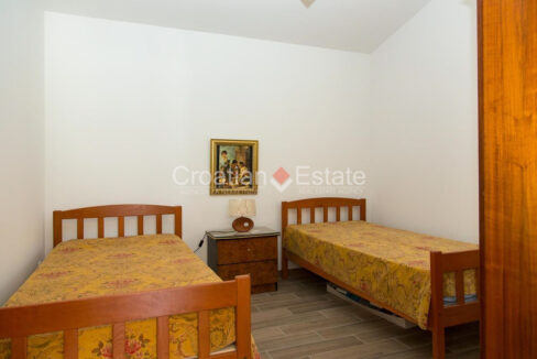 croatia-korcula-house-sea-view-garage-parking-sale(110)