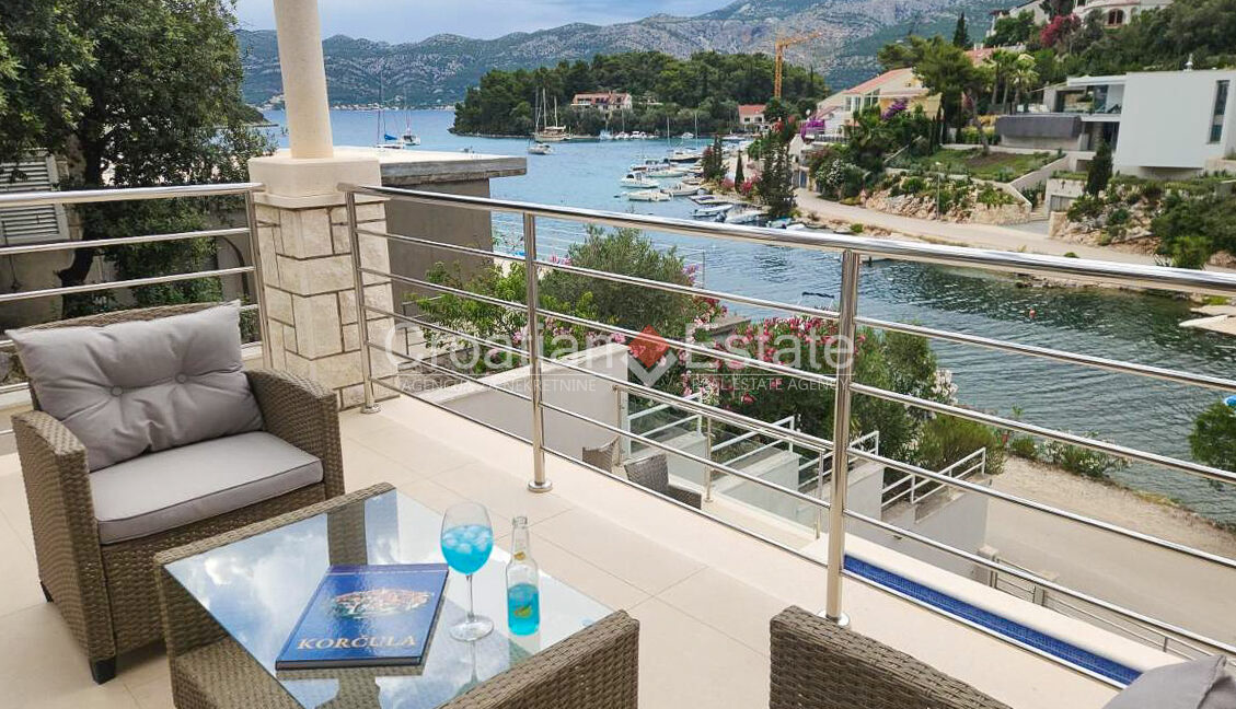 croatia-korcula-house-seafront-pool-sale(103)