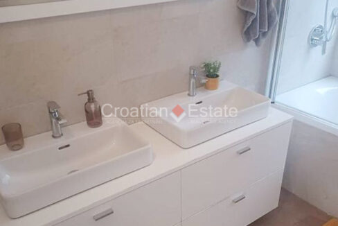 croatia-korcula-house-seafront-pool-sale(117)
