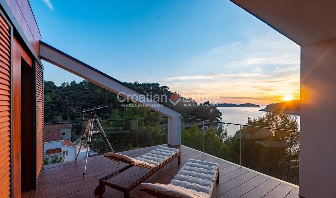 croatia-korcula-seafront-pool-sea-view-sale(115)