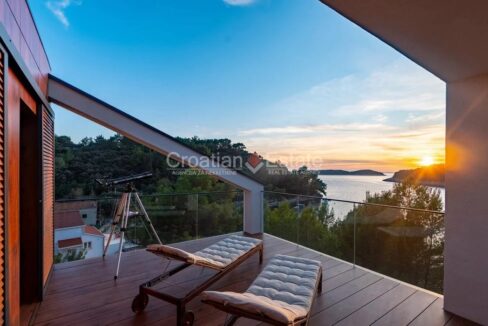 croatia-korcula-seafront-pool-sea-view-sale(115)