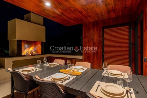 croatia-korcula-seafront-pool-sea-view-sale(119)