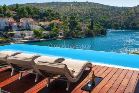 croatia-korcula-seafront-pool-sea-view-sale(120)