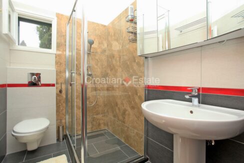 croatia-korcula-villa-seafront-pool-sale(116)