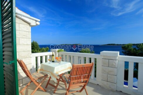 croatia-korcula-villa-seafront-pool-sale(118)