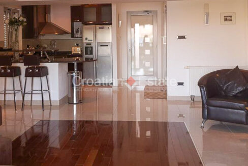 croatia-korcula-villa-seafront-sale(104)