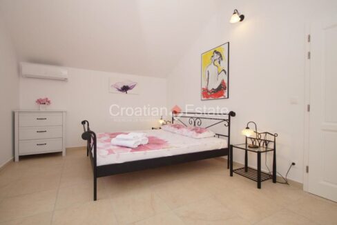 croatia-korcula-villa-seafront-sale(120)