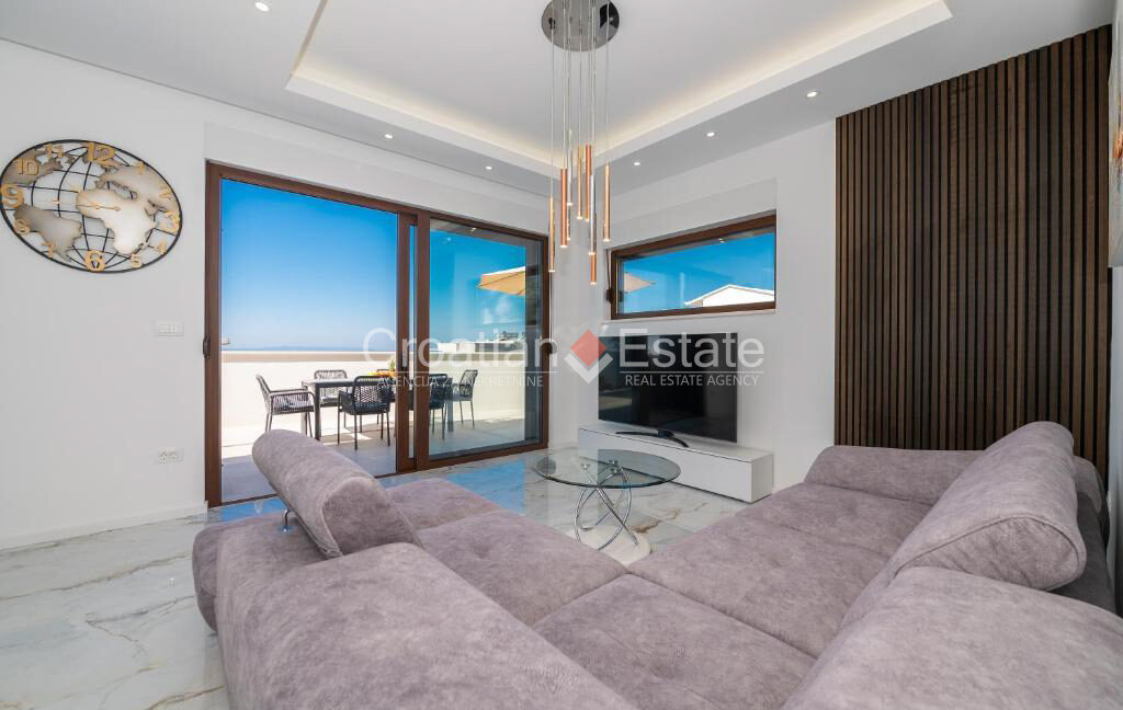 croatia-makarska-villa-pool-roof-terrace-sea-view-sale(112)