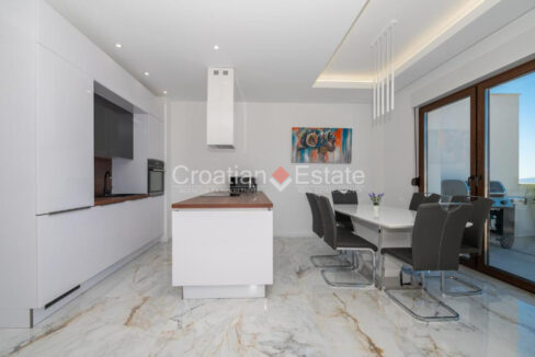 croatia-makarska-villa-pool-roof-terrace-sea-view-sale(114)