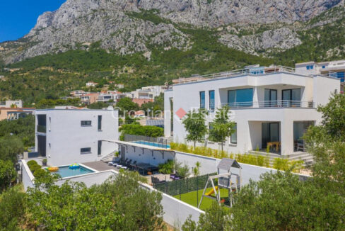 croatia-makarska-villa-two-flats-pool-sea-view-sale(102)