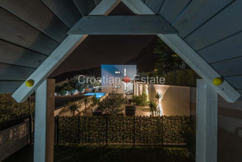 croatia-makarska-villa-two-flats-pool-sea-view-sale(110)