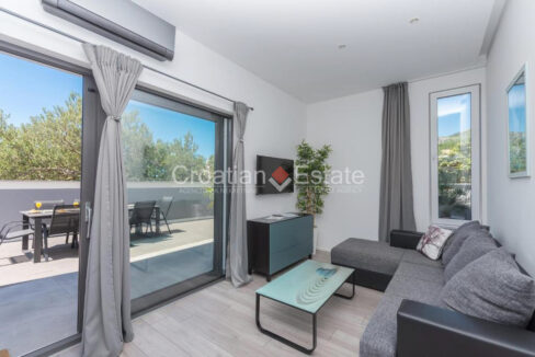croatia-makarska-villa-two-flats-pool-sea-view-sale(119)