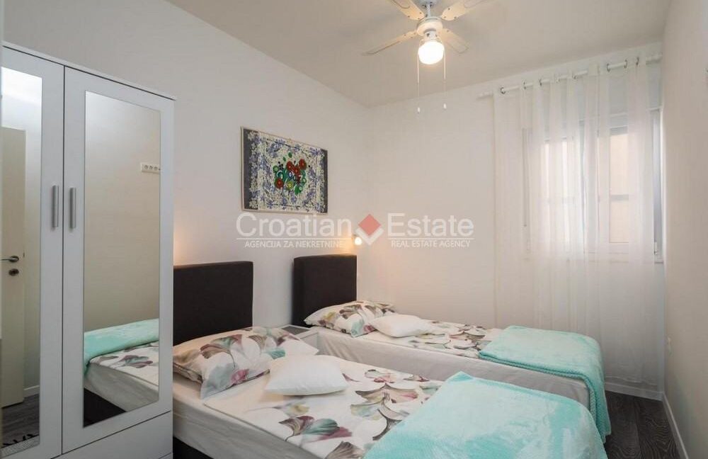 croatia-omis-apartment-two-units-seafront-sale(108)