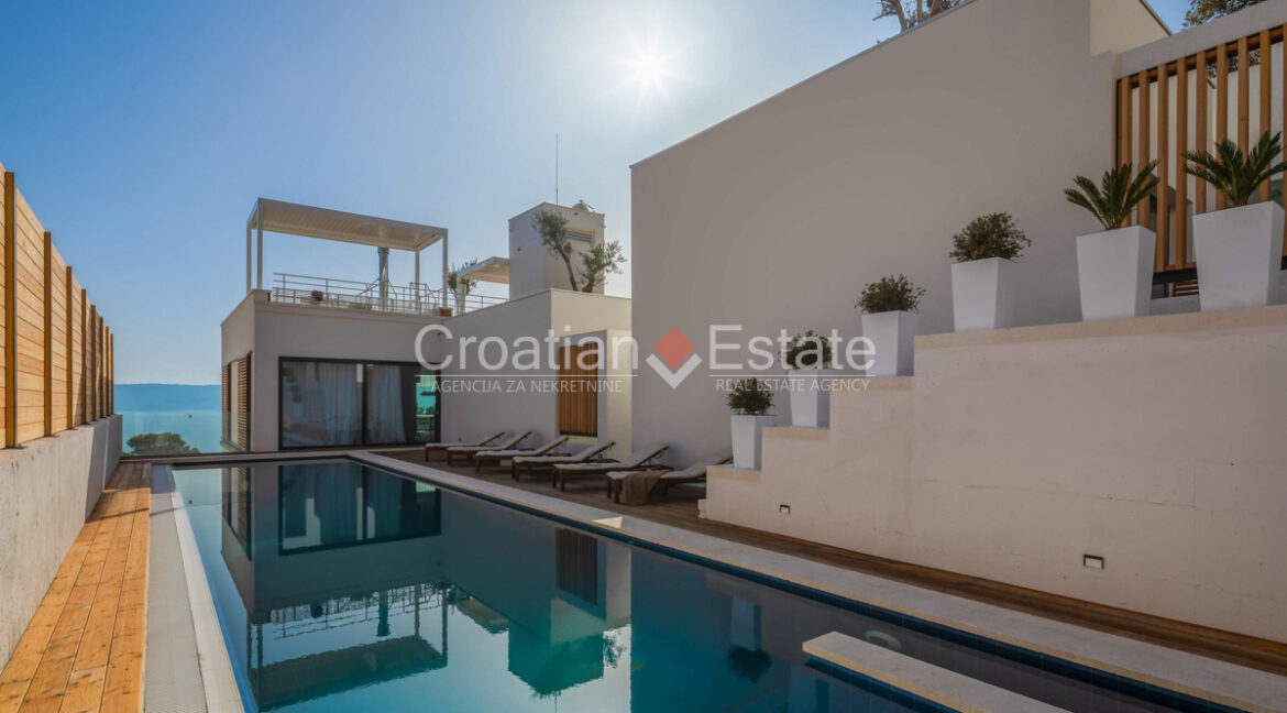 croatia-omis-villa-sea-view-pool-roof-terrace-sale(113)