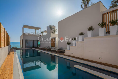 croatia-omis-villa-sea-view-pool-roof-terrace-sale(113)